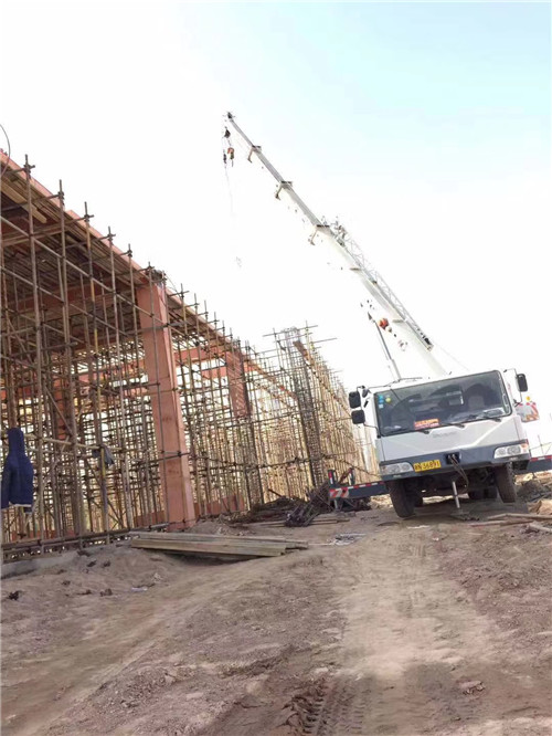 勐腊县25 吨、50 吨吊车怎么选？多大重量 / 半径适合对应车型？