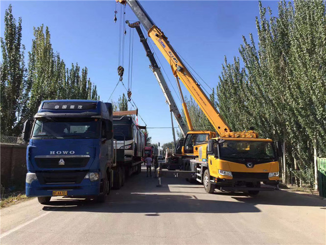 勐腊县“省油又稳当”—— 吊车的 “智能节能” 技术